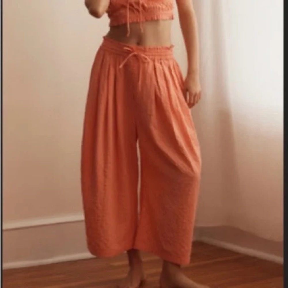 Anthropology Orange pants SZ M